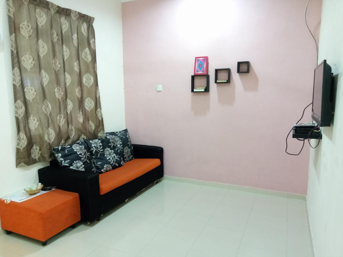 Idul Sunrise View Hotel Pantai Cenang  Exterior photo